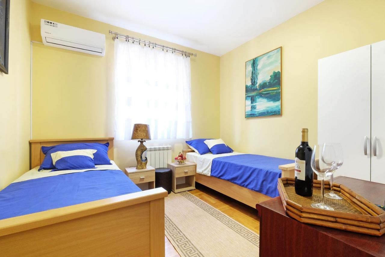 Villa Tower Gardos Beograd Ngoại thất bức ảnh