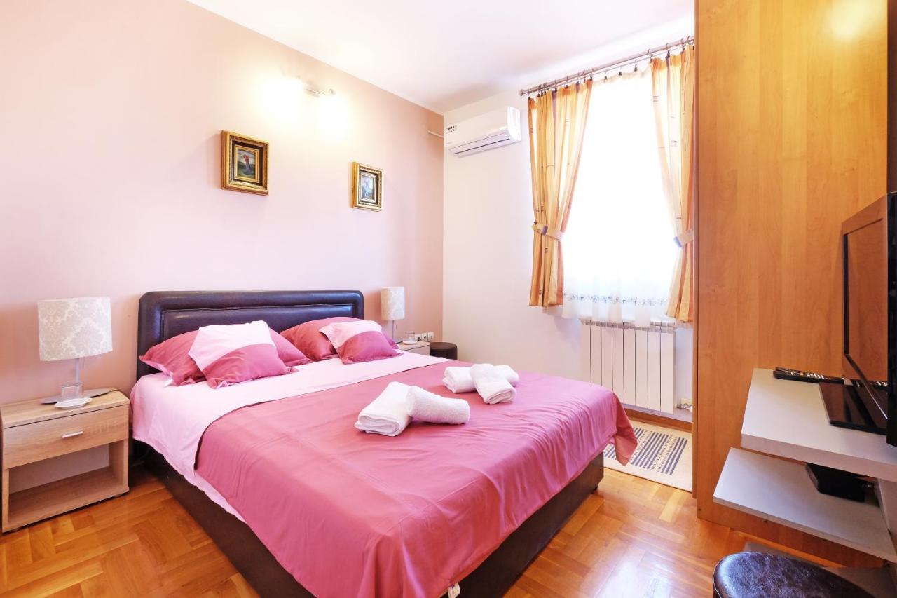 Villa Tower Gardos Beograd Ngoại thất bức ảnh